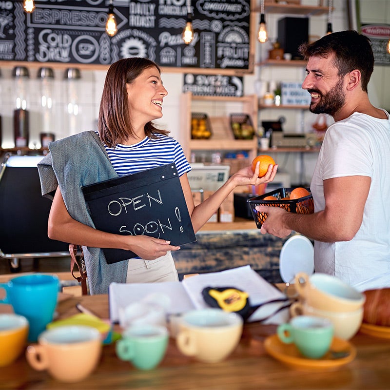 Featured image for article: SUCCESS FACTORS IN RESTAURANT CROWDFUNDING - Rosen Research Review