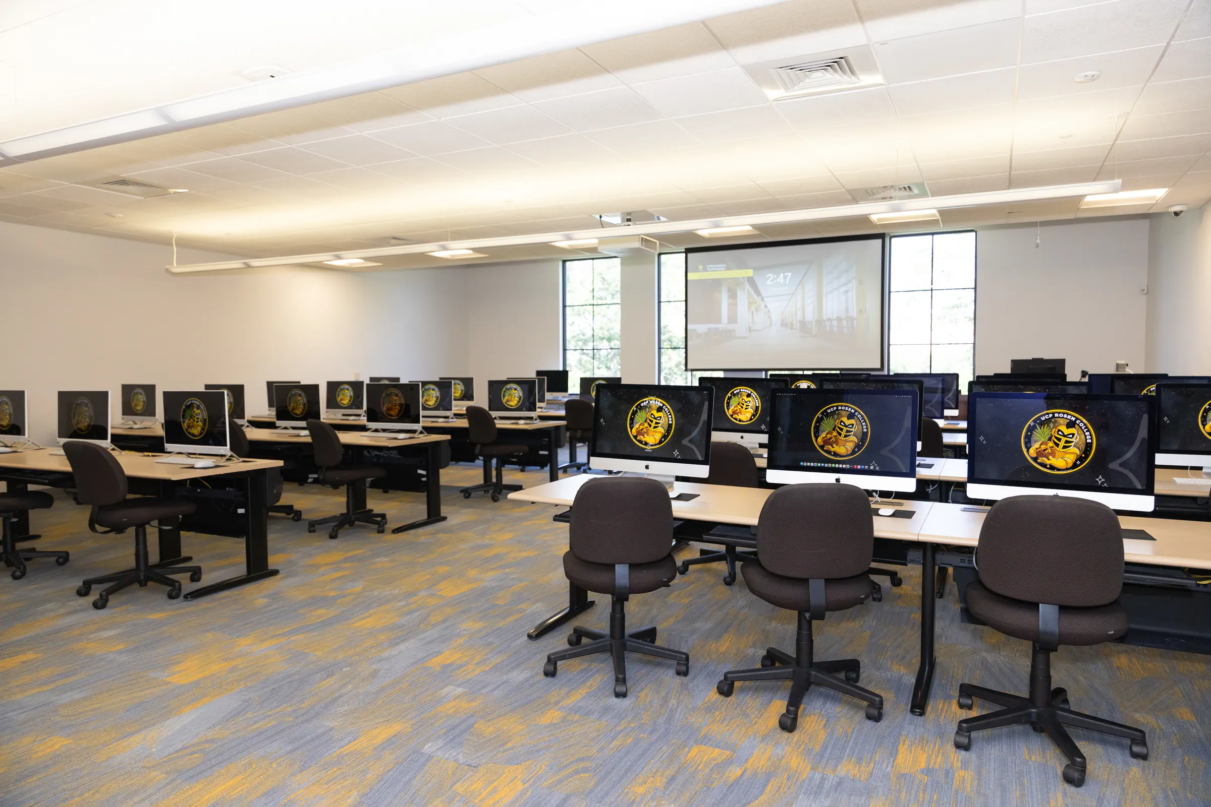 Rosen College computer lab