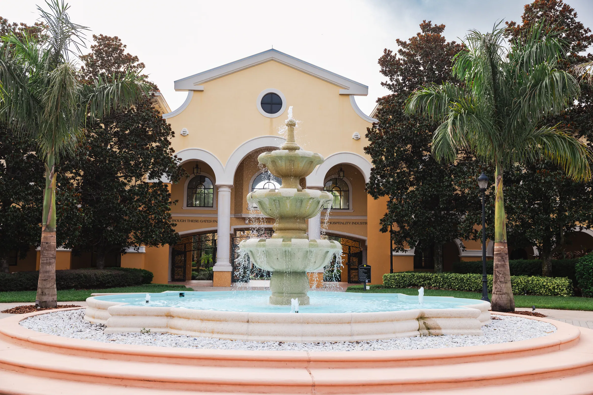 Outer Courtyard fountain in front of Rosen College